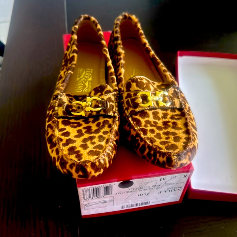 Shoes like new .. Salvatore Ferragamo suede size  8.5